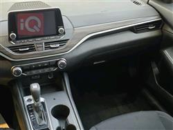 نيسان ألتيما